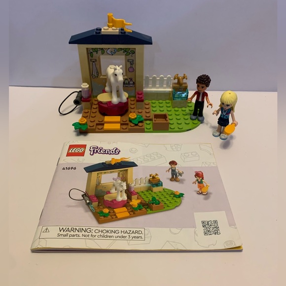 LEGO Friends Pony Washing Stable-Incomplete - Picture 1 of 2